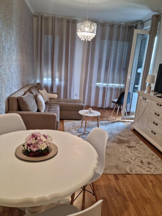 Apartman AnaMarija Appartement Banja Luka Buitenkant foto